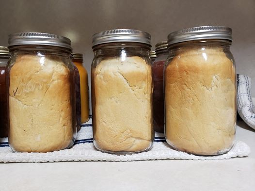 canning-bread-white-bread-in-a-jar-canned