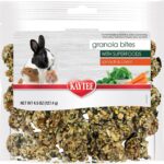 Kaytee Granola Bites with Superfoods Spinach and Carrot for Rats, Mice, Hamsters, Gerbils, Rabbits, Guinea Pigs and Chinchillas, 4.5oz